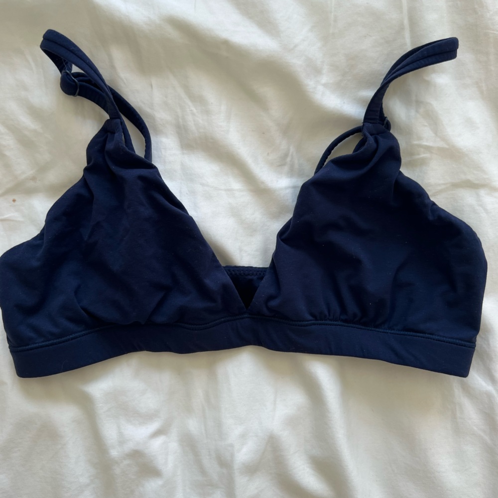 Skims bra